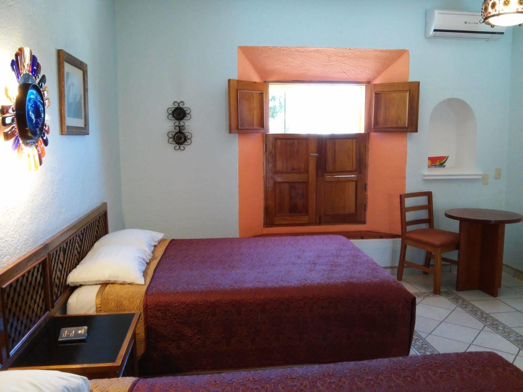 Hotel Mision Catavina ภายนอก รูปภาพ